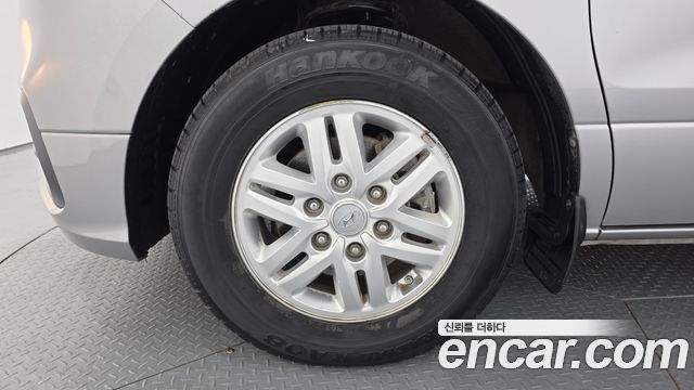 Hyundai Starex 2019 — photo 5