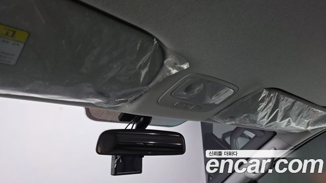 Hyundai Starex 2019 — photo 23