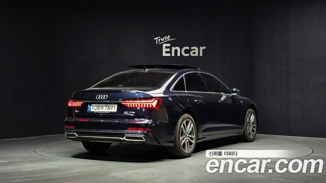 Audi A6 2023 — photo 2
