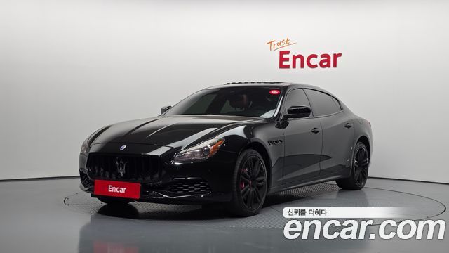 Maserati Quattroporte 2017 — photo 1