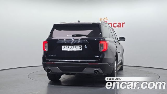 Ford Explorer 2020 — photo 4