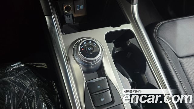 Ford Explorer 2020 — photo 9