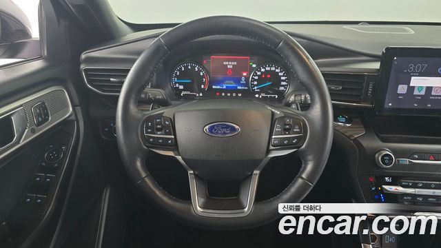 Ford Explorer 2020 — photo 14