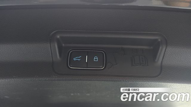 Ford Explorer 2020 — photo 15