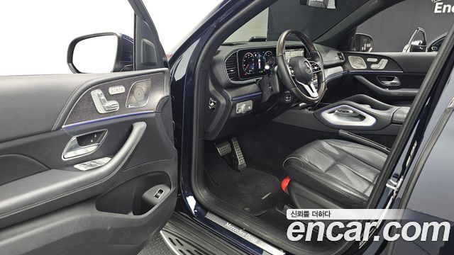 Mercedes-Benz GLS-Class 2021 — photo 17