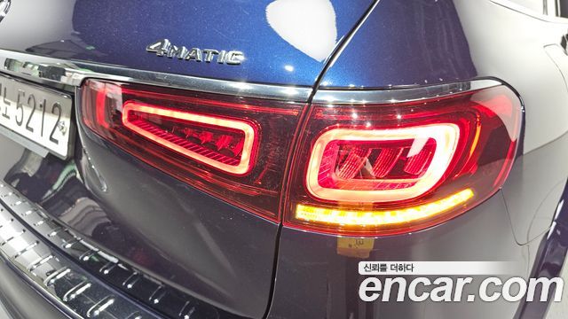Mercedes-Benz GLS-Class 2021 — photo 9
