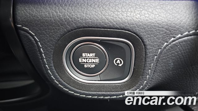 Mercedes-Benz GLS-Class 2021 — photo 30