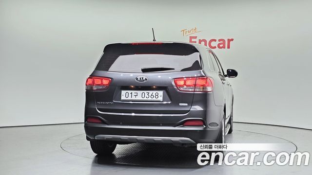 Kia Sorento 2016 — photo 4