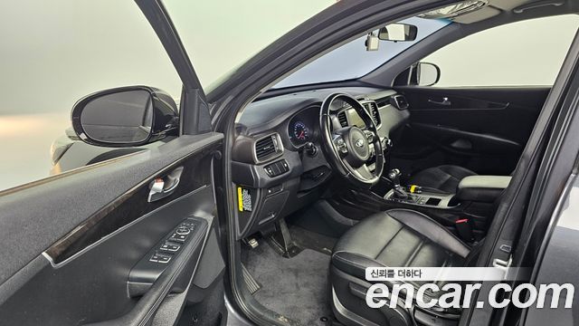Kia Sorento 2016 — photo 10