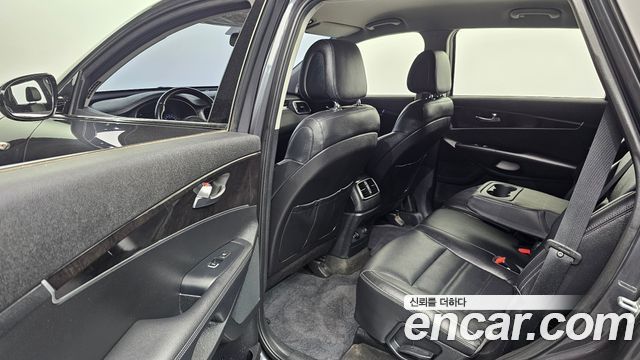 Kia Sorento 2016 — photo 11