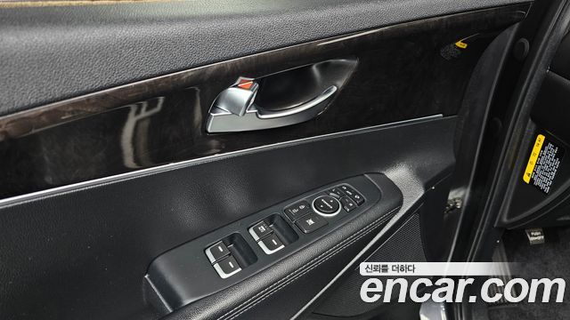 Kia Sorento 2016 — photo 13