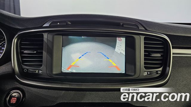 Kia Sorento 2016 — photo 17