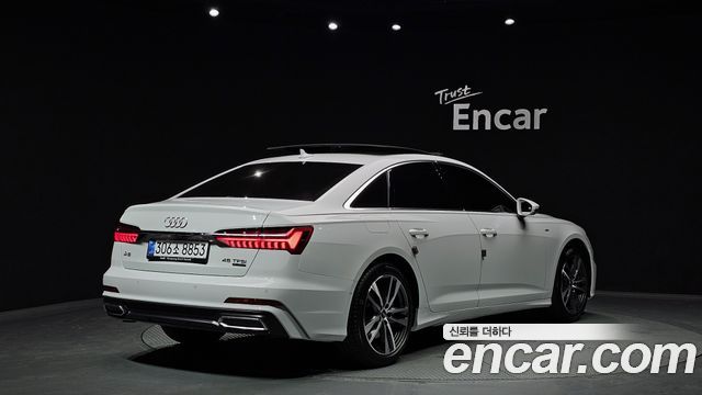 Audi A6 2022 — photo 2