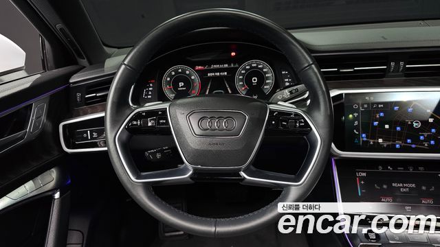 Audi A6 2022 — photo 12