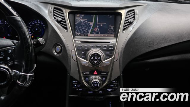 Hyundai Grandeur 2013 — photo 17