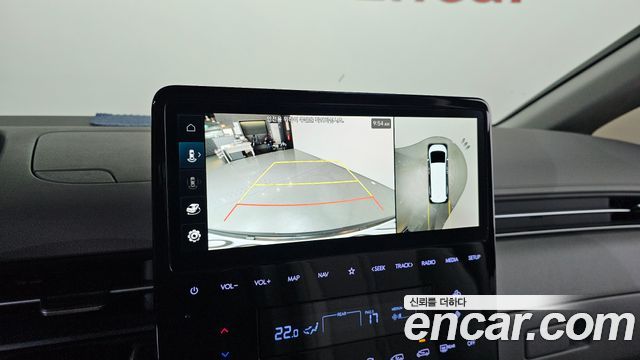 Hyundai Staria 2025 — photo 16