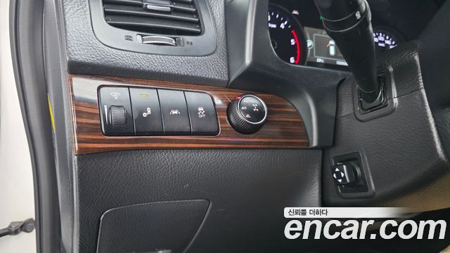 Kia Mohave 2018 — photo 19