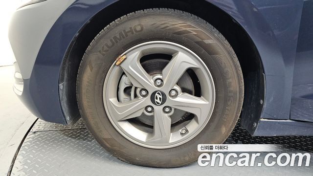 Hyundai AVANTE 2016 — photo 5