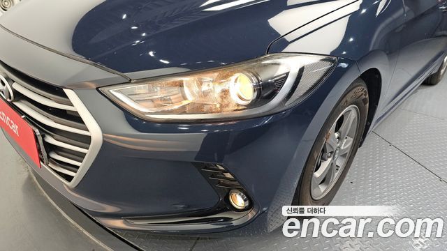 Hyundai AVANTE 2016 — photo 8