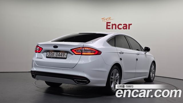 Ford Mondeo 2016 — photo 2
