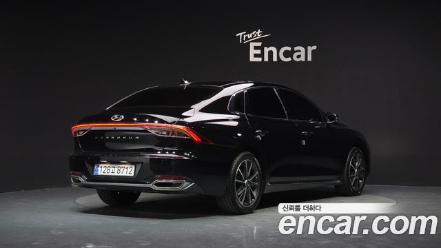 Hyundai Grandeur 2023 — photo 2
