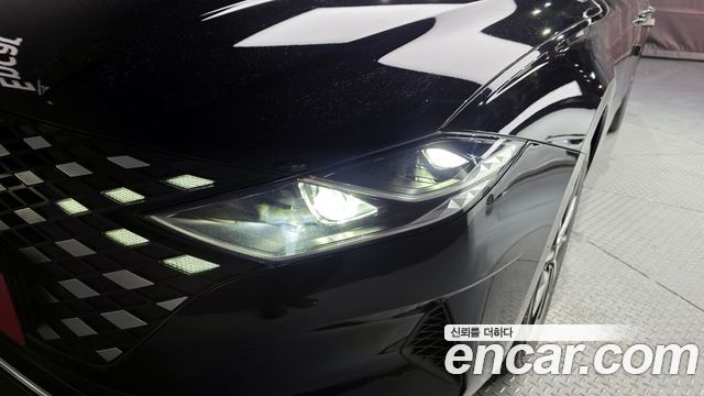 Hyundai Grandeur 2023 — photo 8