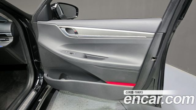 Hyundai Grandeur 2023 — photo 14