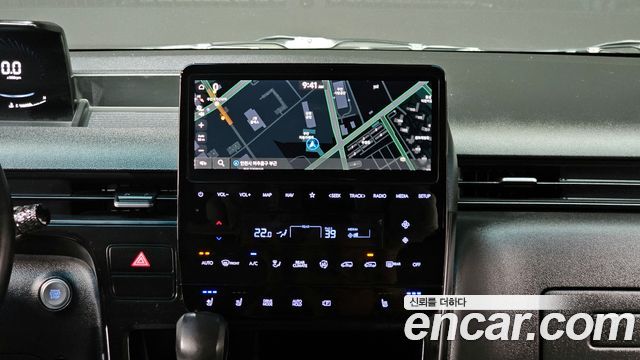 Hyundai Staria 2022 — photo 14