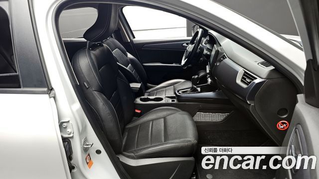 Renault Korea XM3 2023 — photo 13