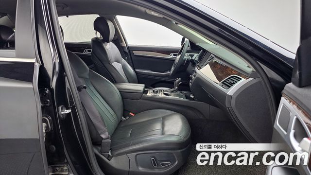 Hyundai Genesis 2015 — photo 11