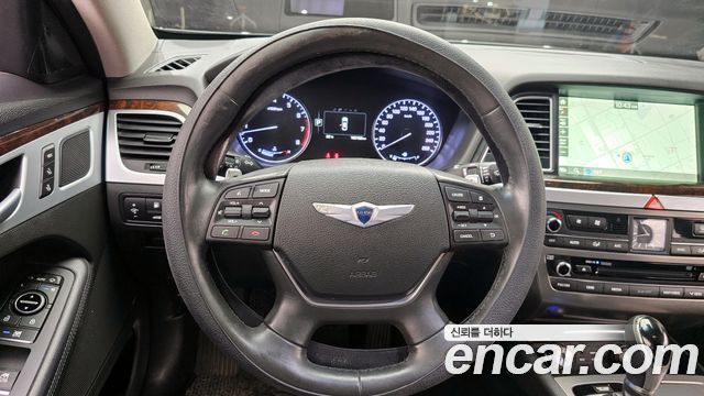 Hyundai Genesis 2015 — photo 13