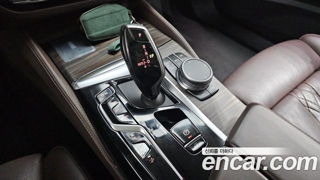 BMW Gran Turismo 2021 — photo 12