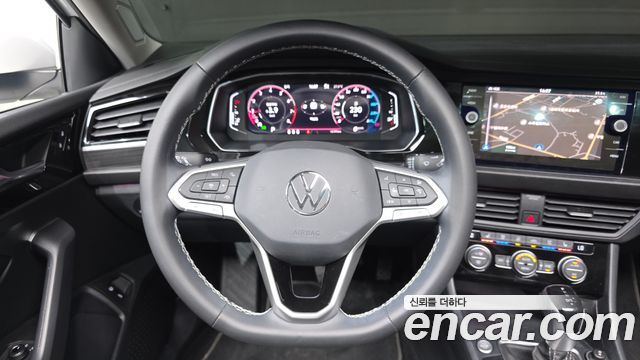 Volkswagen Jetta 2023 — photo 20