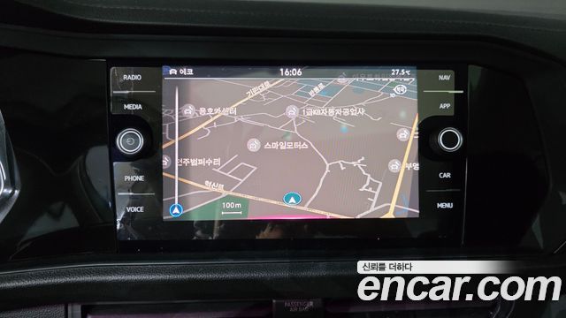 Volkswagen Jetta 2023 — photo 30