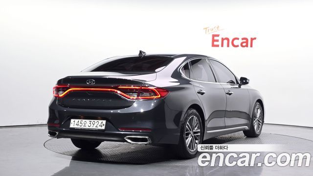Hyundai Grandeur 2017 — photo 2