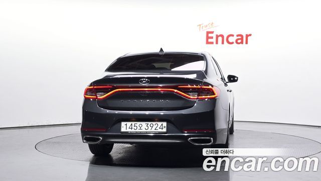 Hyundai Grandeur 2017 — photo 4