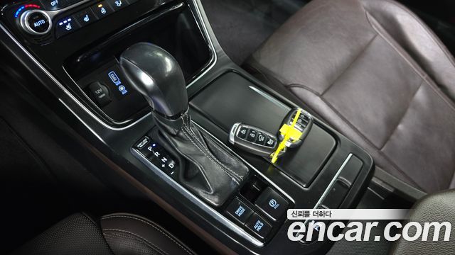 Hyundai Grandeur 2017 — photo 12