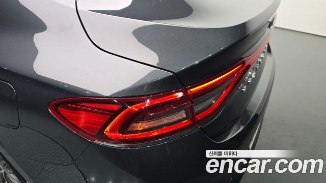 Hyundai Grandeur 2017 — photo 9