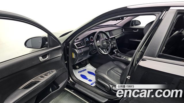Kia K5 2019 — photo 13