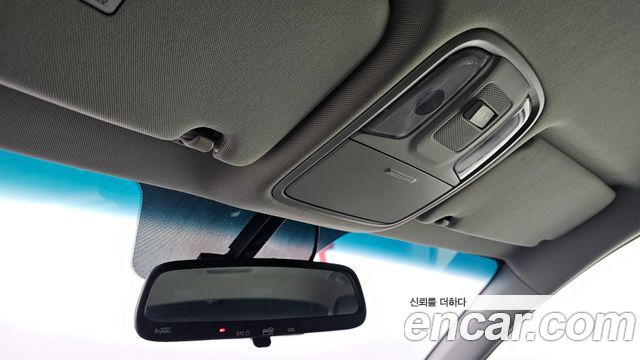 Kia K5 2019 — photo 24