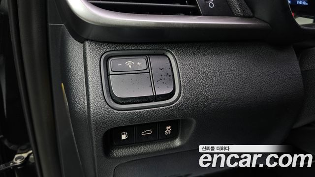 Kia K5 2019 — photo 25