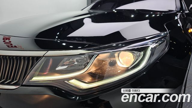 Kia K5 2019 — photo 8