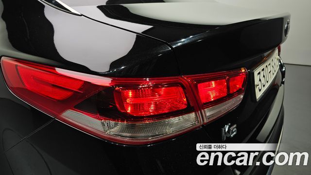 Kia K5 2019 — photo 9