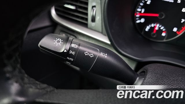 Kia K5 2019 — photo 27