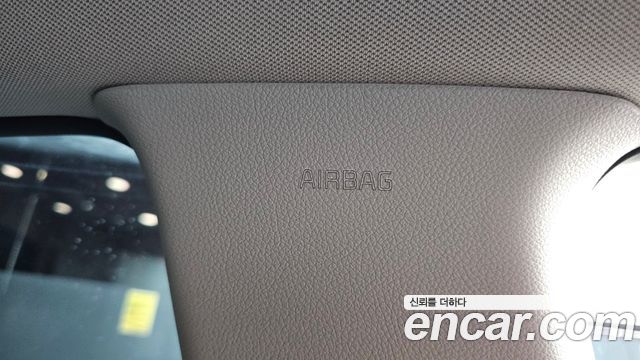Kia K5 2019 — photo 30