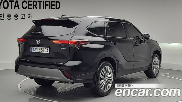 Toyota Highlander 2025 — photo 2