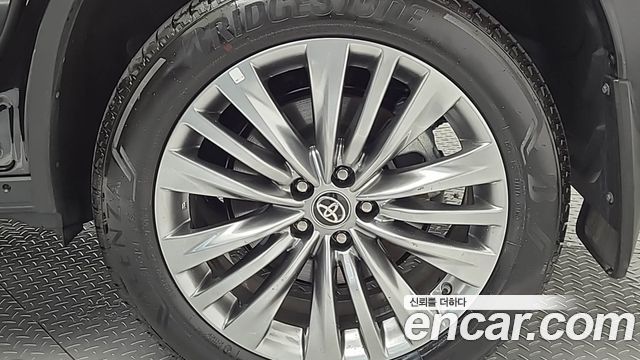 Toyota Highlander 2025 — photo 5