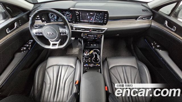 Kia K5 2020 — photo 7