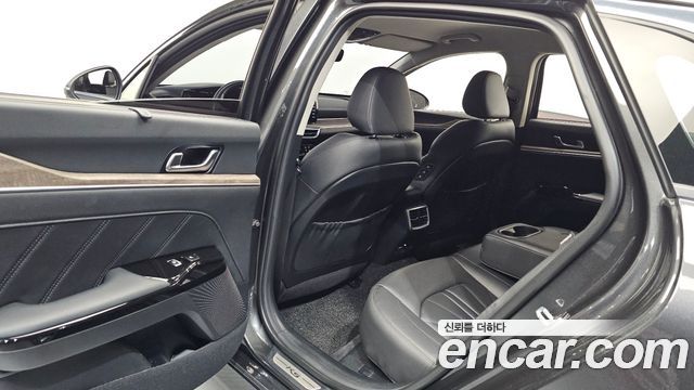Kia K5 2020 — photo 11