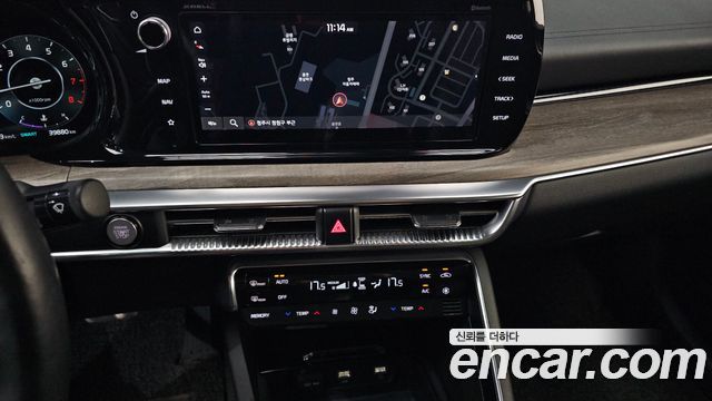 Kia K5 2020 — photo 16